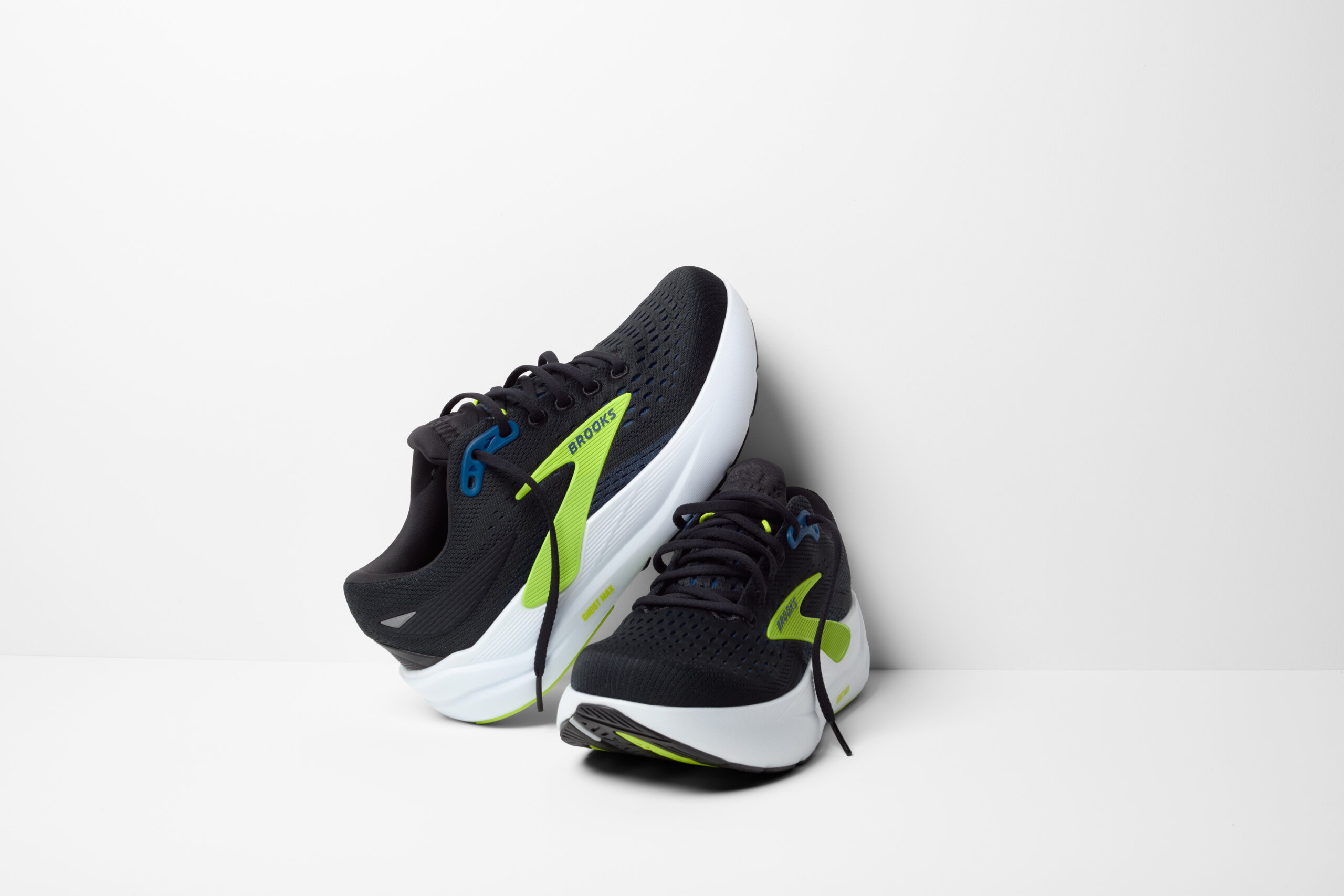 BROOKS GHOST MAX 3 Black/Navy/Acid Lime – Image 4