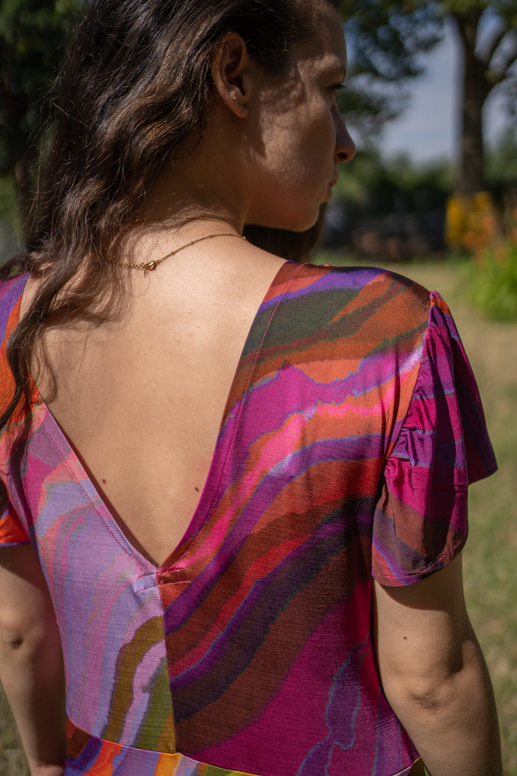 MINORQUE dégradé rose et vert graphique – Image 4