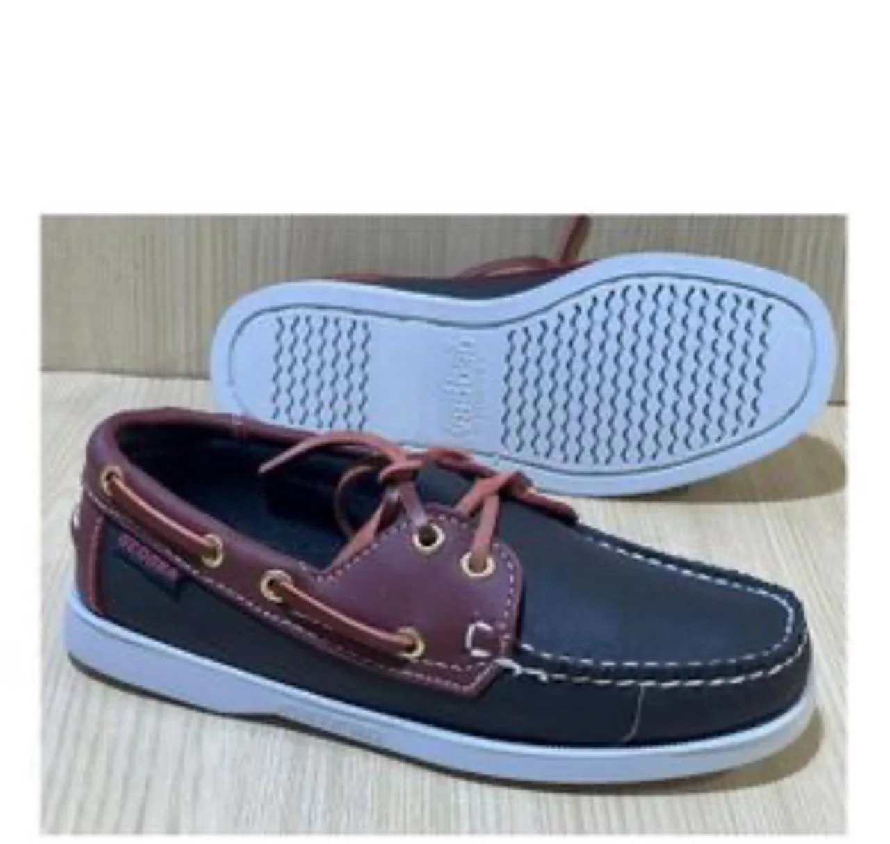 Sebago Marron Foncé et Noir – Élégance robuste et intemporelle – Image 2
