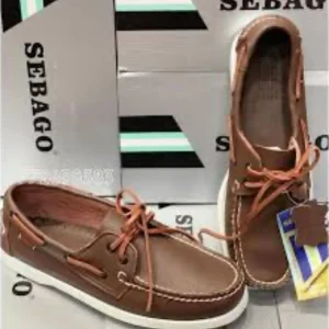 Sebago Marron Clair – Élégance décontractée et intemporelle