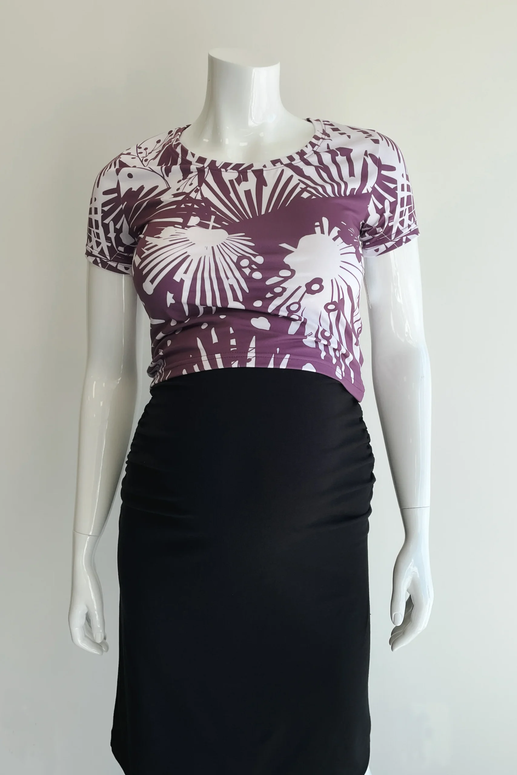 T-shirt cropped - Feuille Violette – Image 2