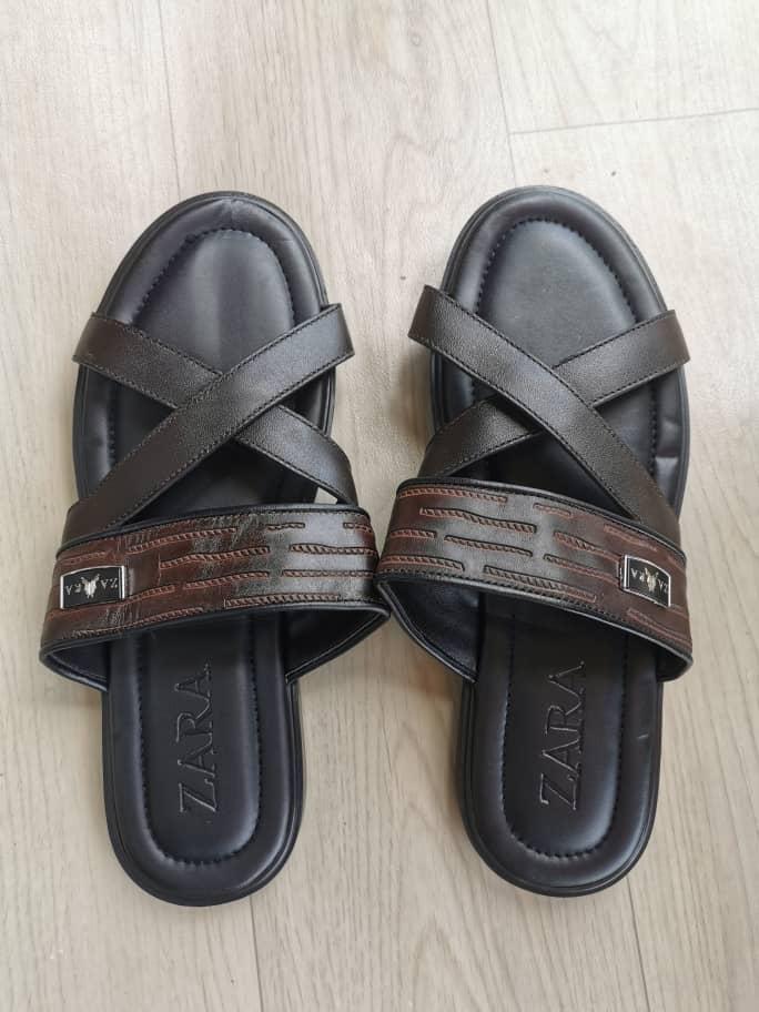 Sandales à Bride Croisée marron/noire – Image 4