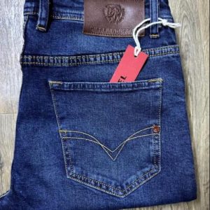 Jean Bleu Foncé Homme Diesel – Élégance et Style Authentique