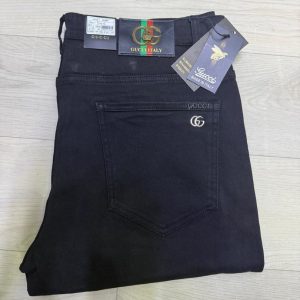 Jean noir Gucci – Coupe droite