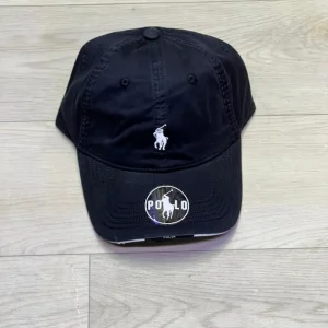 Casquette Noir Brodé “POLO”