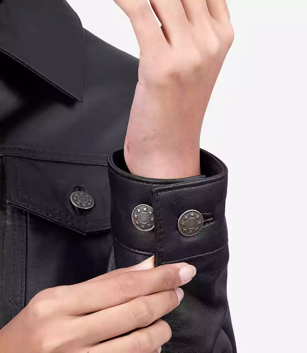 Veste camionneur quatre poches en cuir d'agneau noir pour femme – Image 6