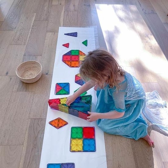 Blocs de construction magnétiques Magna-Tiles Clear Colors 32 pièces – Image 9